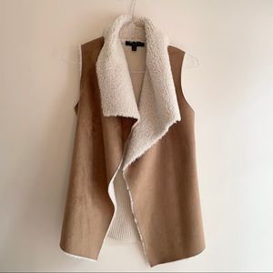 Romeo + Juliet Faux Fur/Suede Vest - S